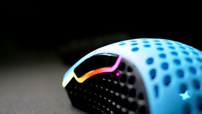 Миша Xtrfy M4, USB-A, RGB, Miami Blue