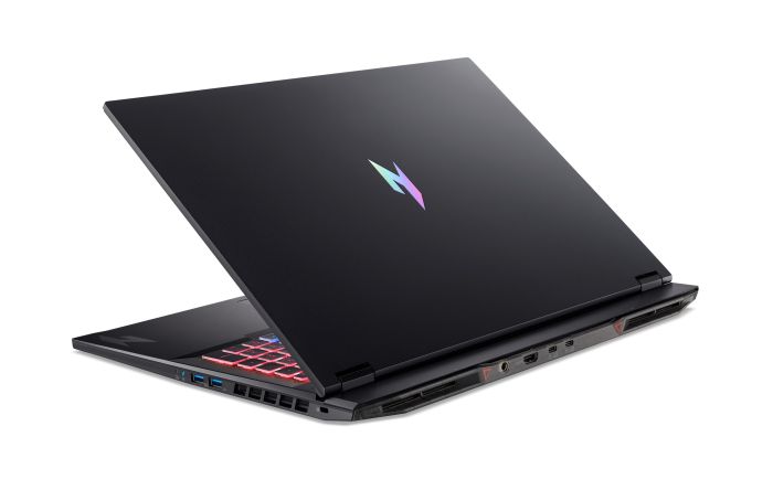 Acer Notebook Nitro 18 AN18-61 18" WQXGA IPS, AMD R7-350, 32GB, F2TB, NVD5070-8, Lin, black