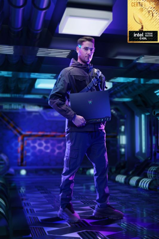 Ноутбук Acer Predator Helios 16 PH16-73 16" OLED, Intel U9-275HX, 64GB, F2TB, NVD5090-24, Win11P, черный