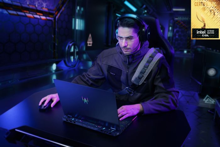 Ноутбук Acer Predator Helios 16 PH16-73 16" OLED, Intel U9-275HX, 64GB, F2TB, NVD5090-24, Win11P, черный